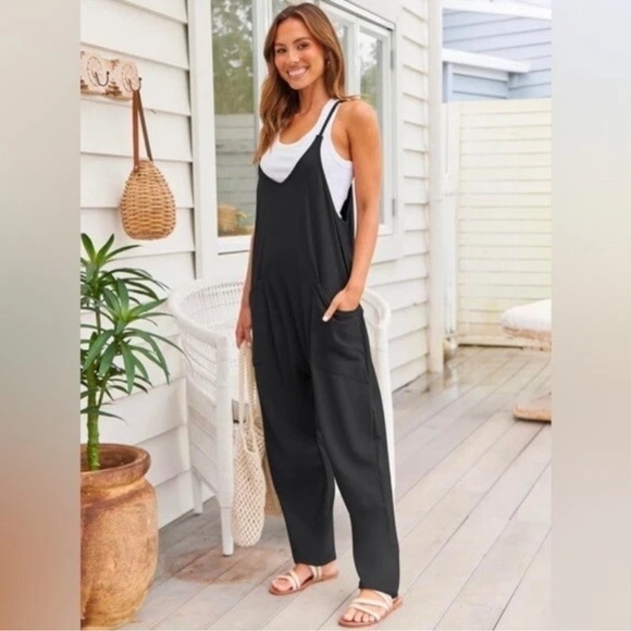 AUTOMET Spaghetti Strap Jumpsuit Pockets Romper Y2K Black Size Extra Large Jumpe - Picture 1 of 3
